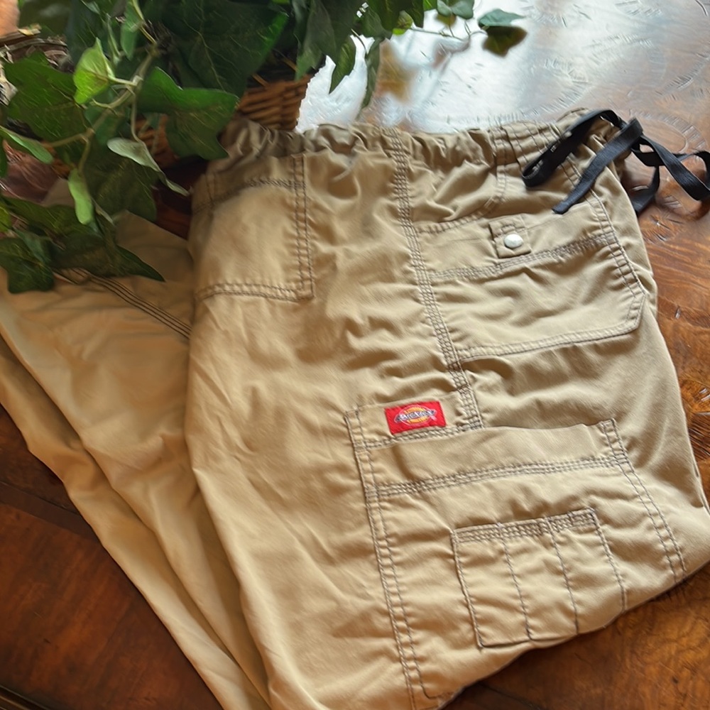 Khaki Dickies cargo pant nursing scrub bottom.  Size large.